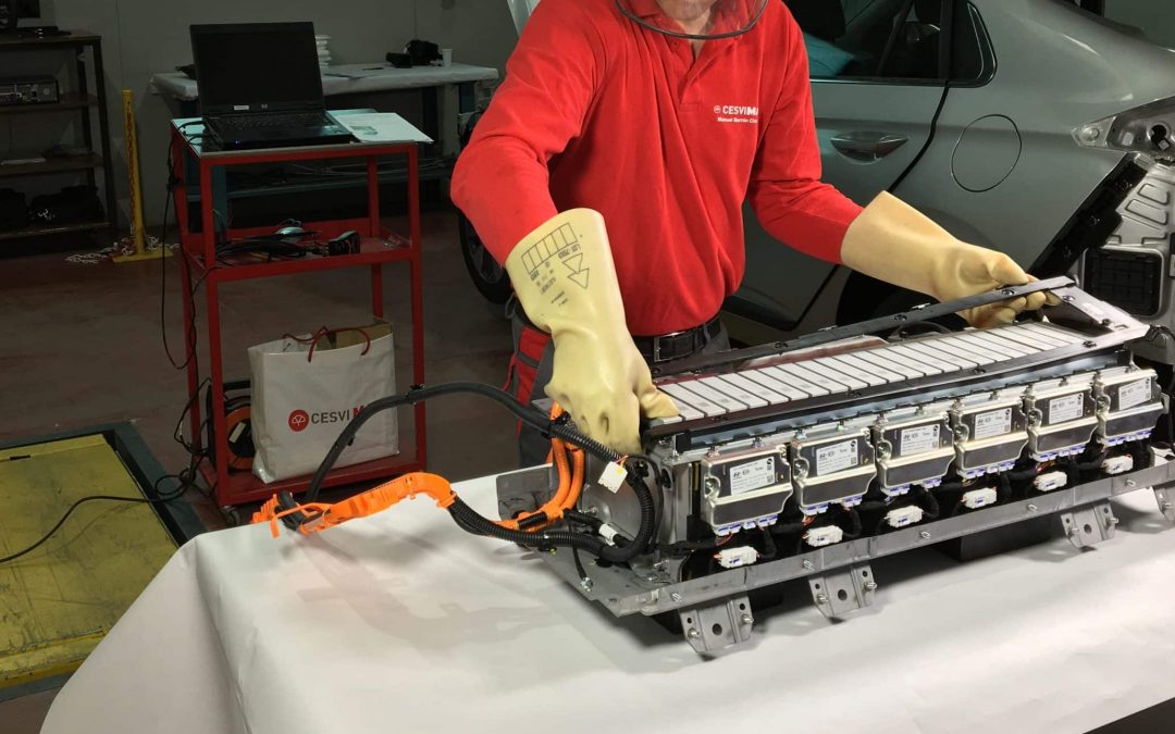 Diagnosis y reparación de baterías de alta tensión de vehículos eléctricos
