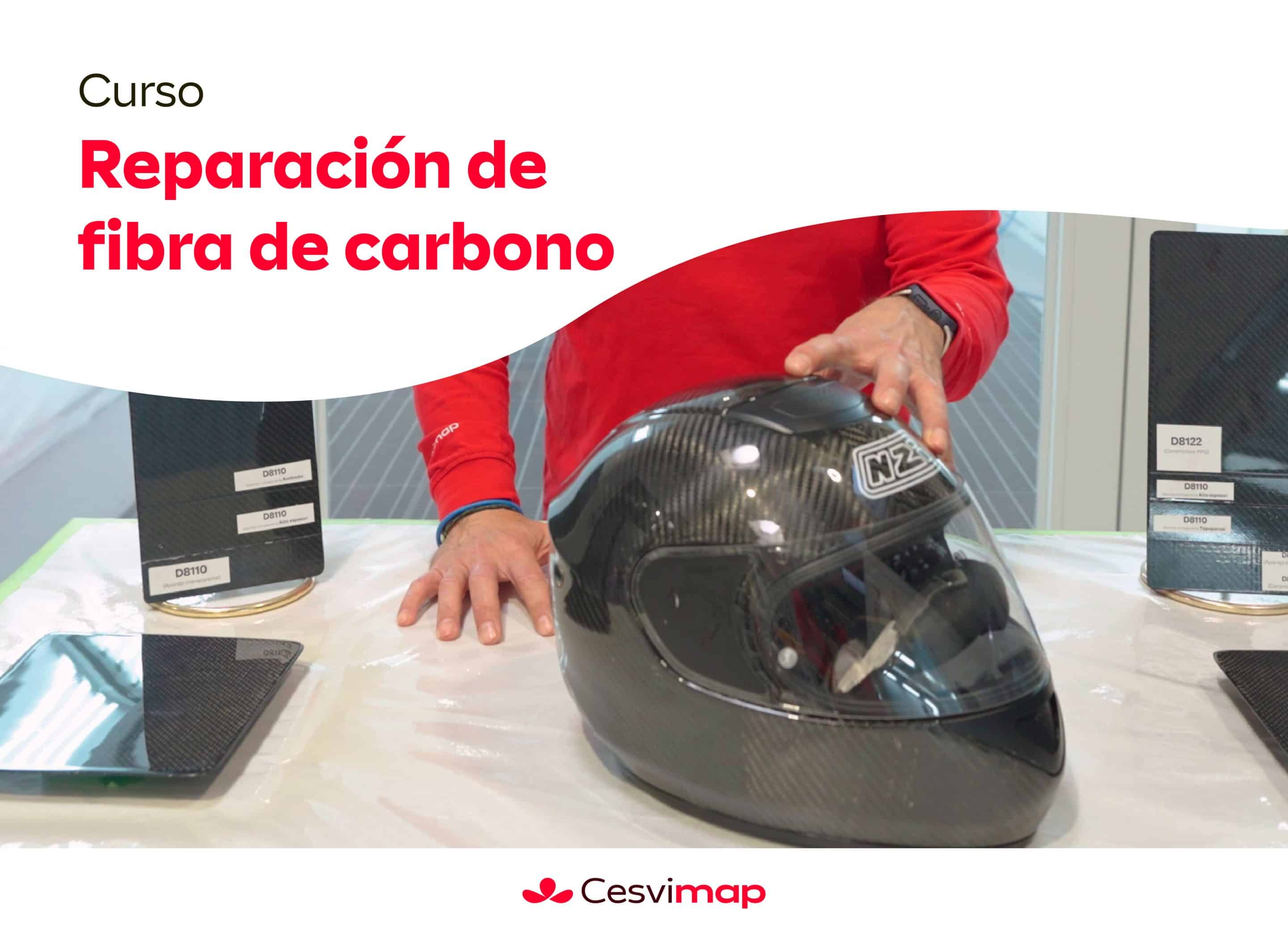 Operario dando el curso de vehículos industriales
